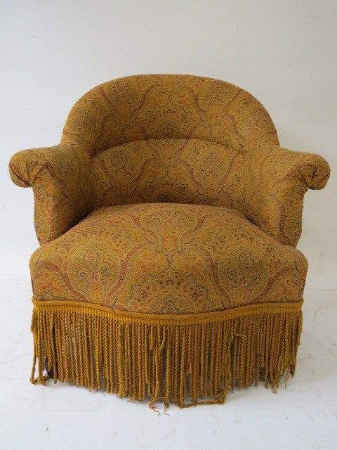SLIPPER CHAIR
