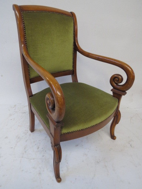 1960 with curved arms