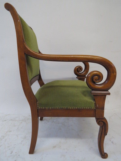 1960 with curved arms