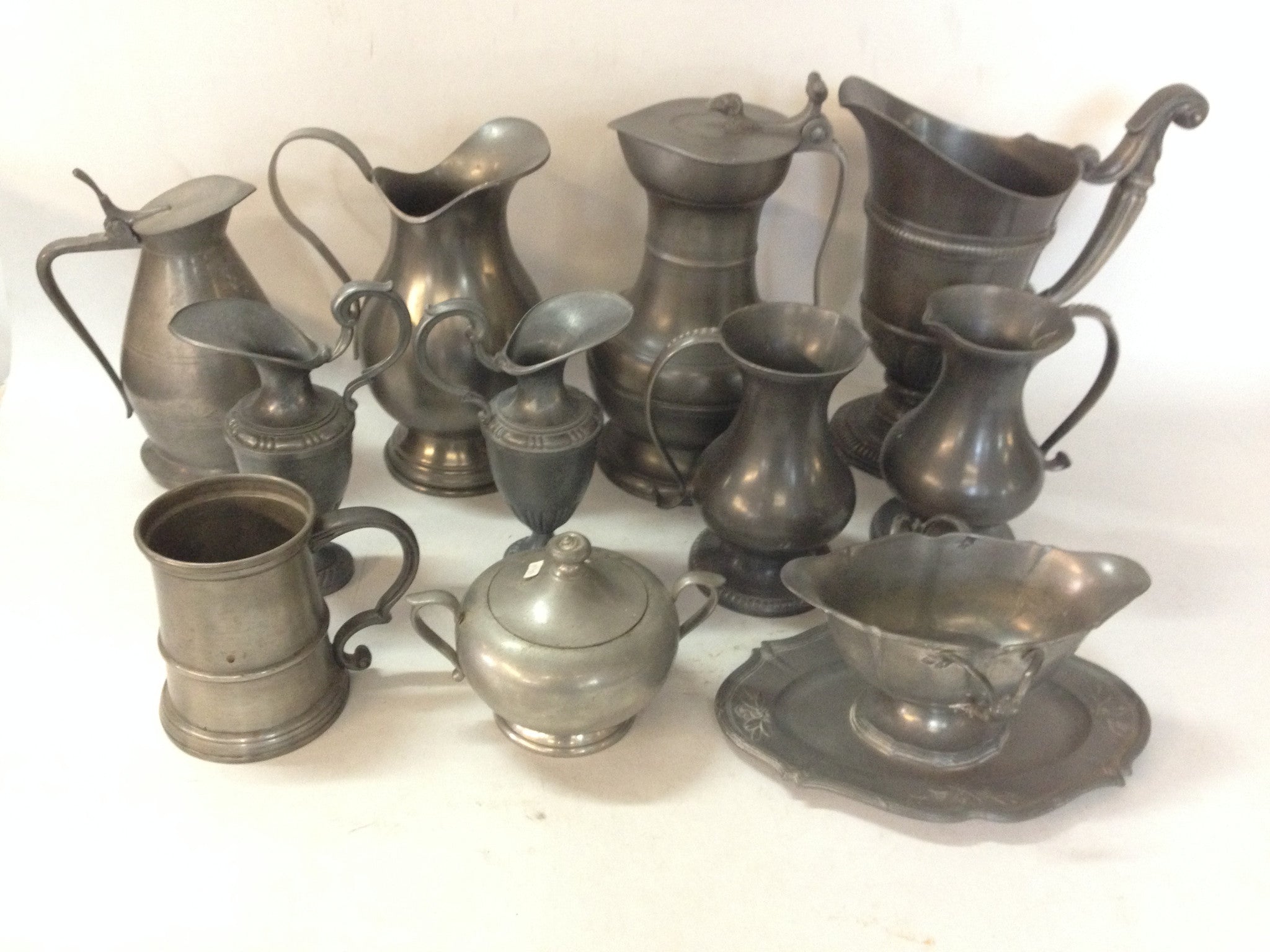 Saucière en étain